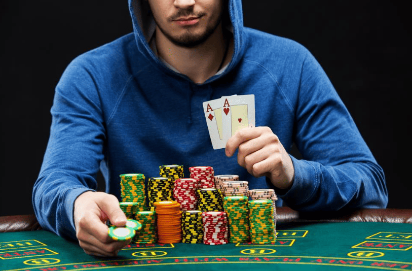 how to play omaha poker